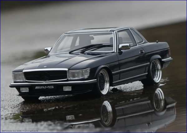 1:18-Tuning Mercedes-560-SL-6.0 R107-AMG-Coupe-Midnight-Blue